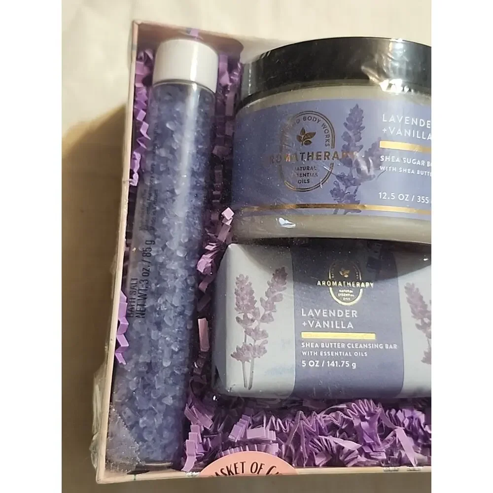 Bath & Body Works bath body